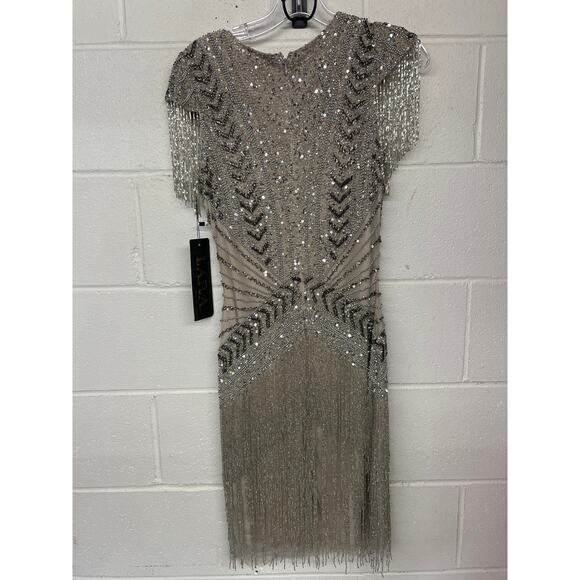 New Lara Sz 6 Silver Fringe Beaded Short Sleeve V-Neck Cocktail Party Mini Dress - Picture 10 of 10